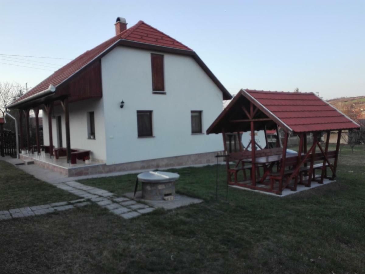 Matyasmadar Vendeghaz Ξενοδοχείο Tard Εξωτερικό φωτογραφία
